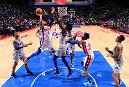 开云体育官方登录入口-今夜体能课后；底特律活塞强势反弹备战NBA季后赛；目标明确；数据趋势出现新变化的简单介绍