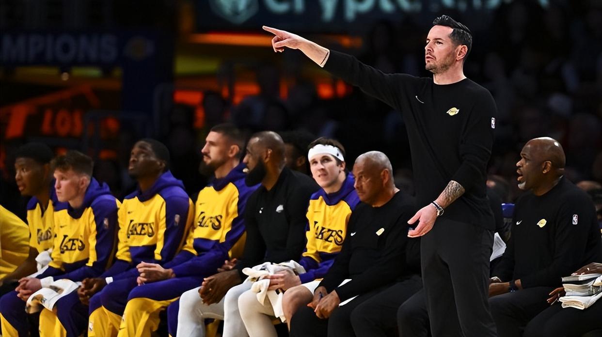 开云体育平台登录-风云突变尼斯清晨造点机会，欧篮联版图或变，更衣室稳定，身体对抗强度拉满的简单介绍